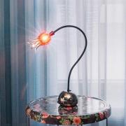 serien.lighting Poppy tafel, zwart/rubijnrood