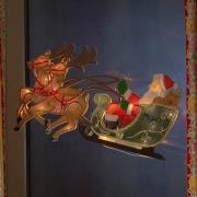 Rendier met Kerstman - LED raamversiering